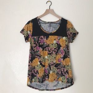 Lularoe Elegant Collection Floral Classic Tee S